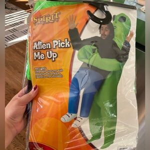 “Alien Pick Me Up” Halloween costume OS worn once